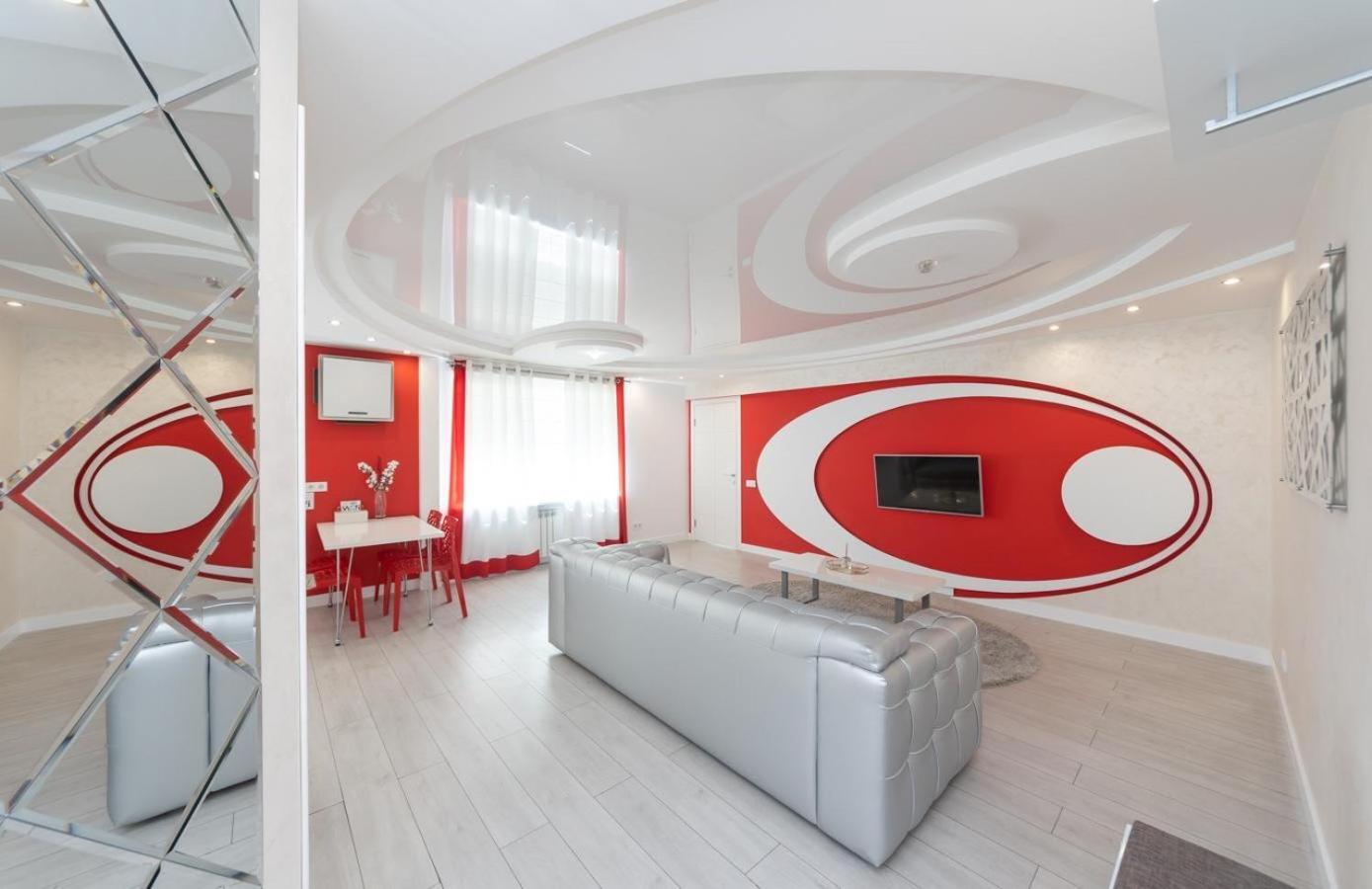 شقة Flat24 On Lesi Ukrainki 3 كييف المظهر الخارجي الصورة