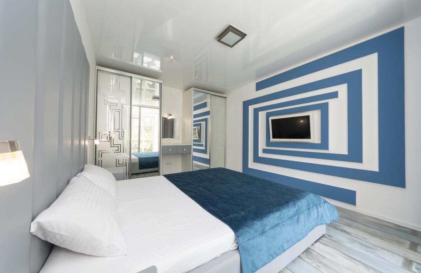 شقة Flat24 On Lesi Ukrainki 3 كييف المظهر الخارجي الصورة